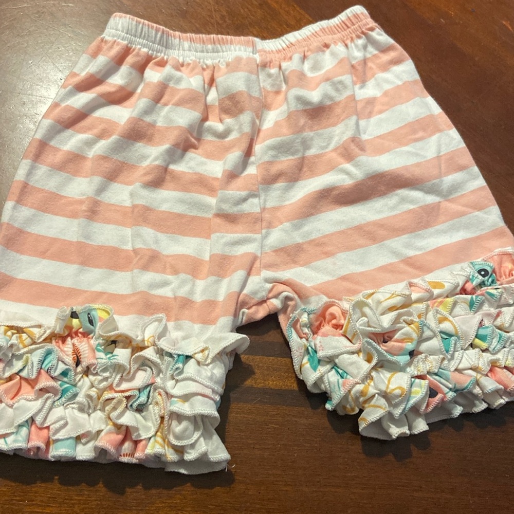 Little girl shorts tag says XL but fits 5/6T